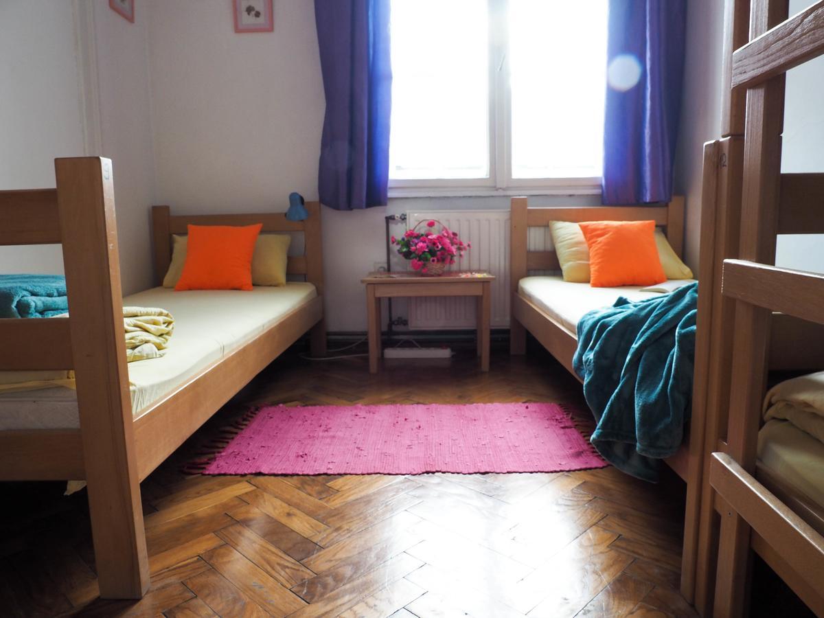 Hostel El Diablo Belgrad Exterior foto
